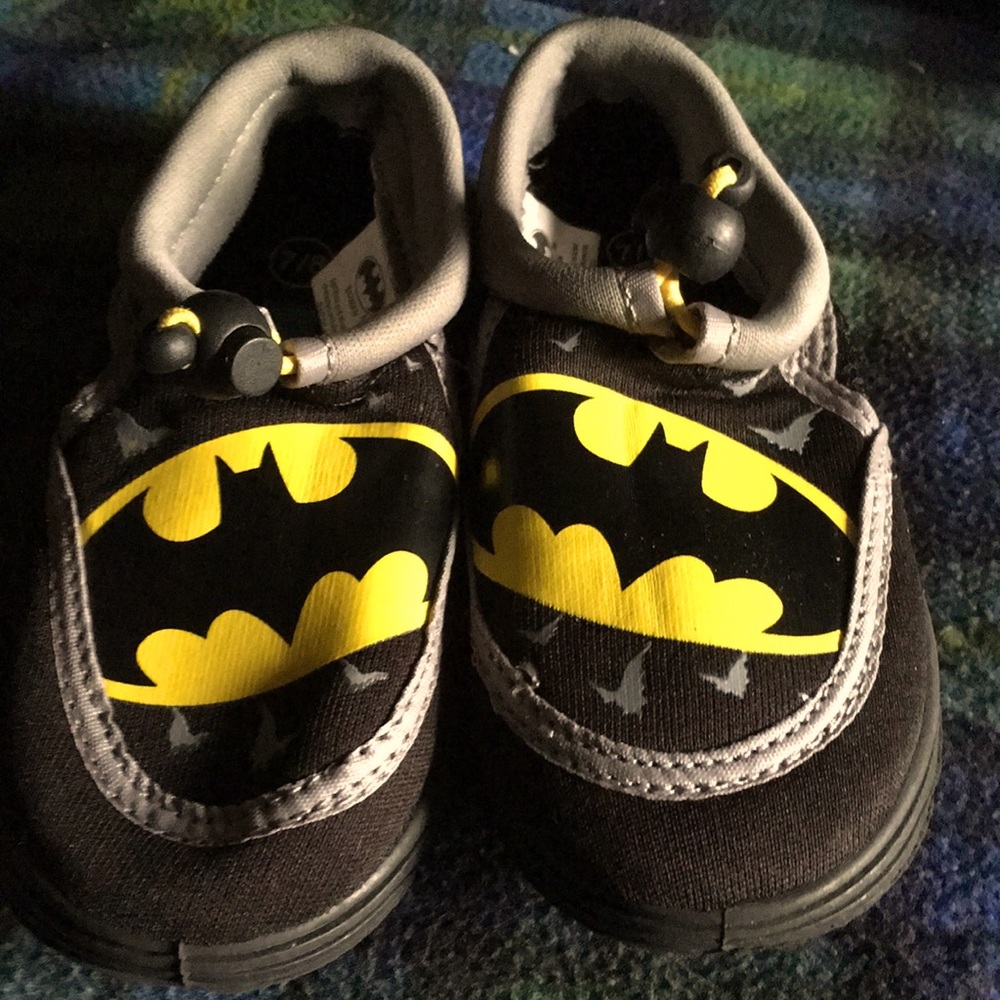 Batman Kids Slip on Shoes with rope Size M 7/8